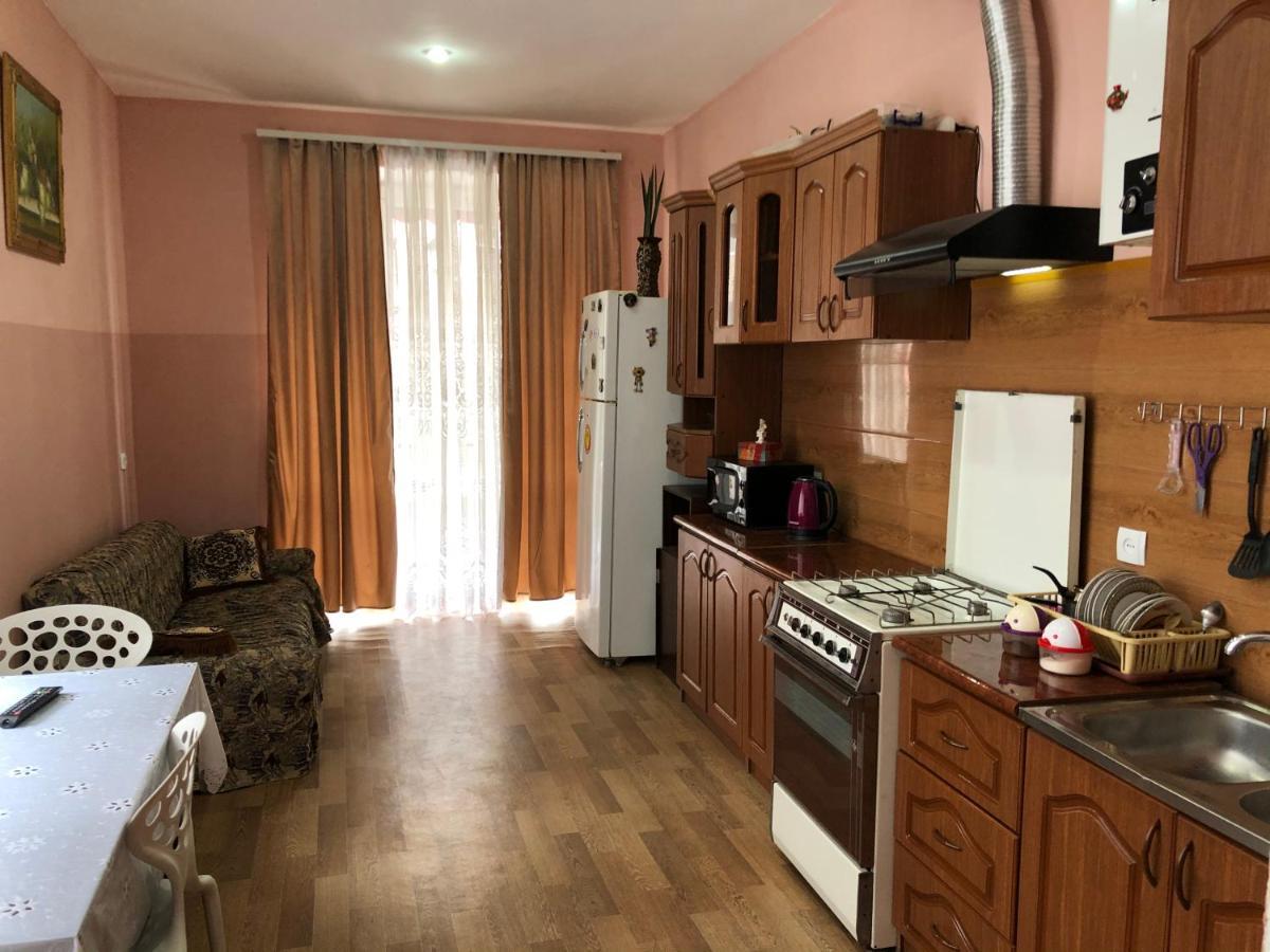 Guest house in Alaverdi Extérieur photo