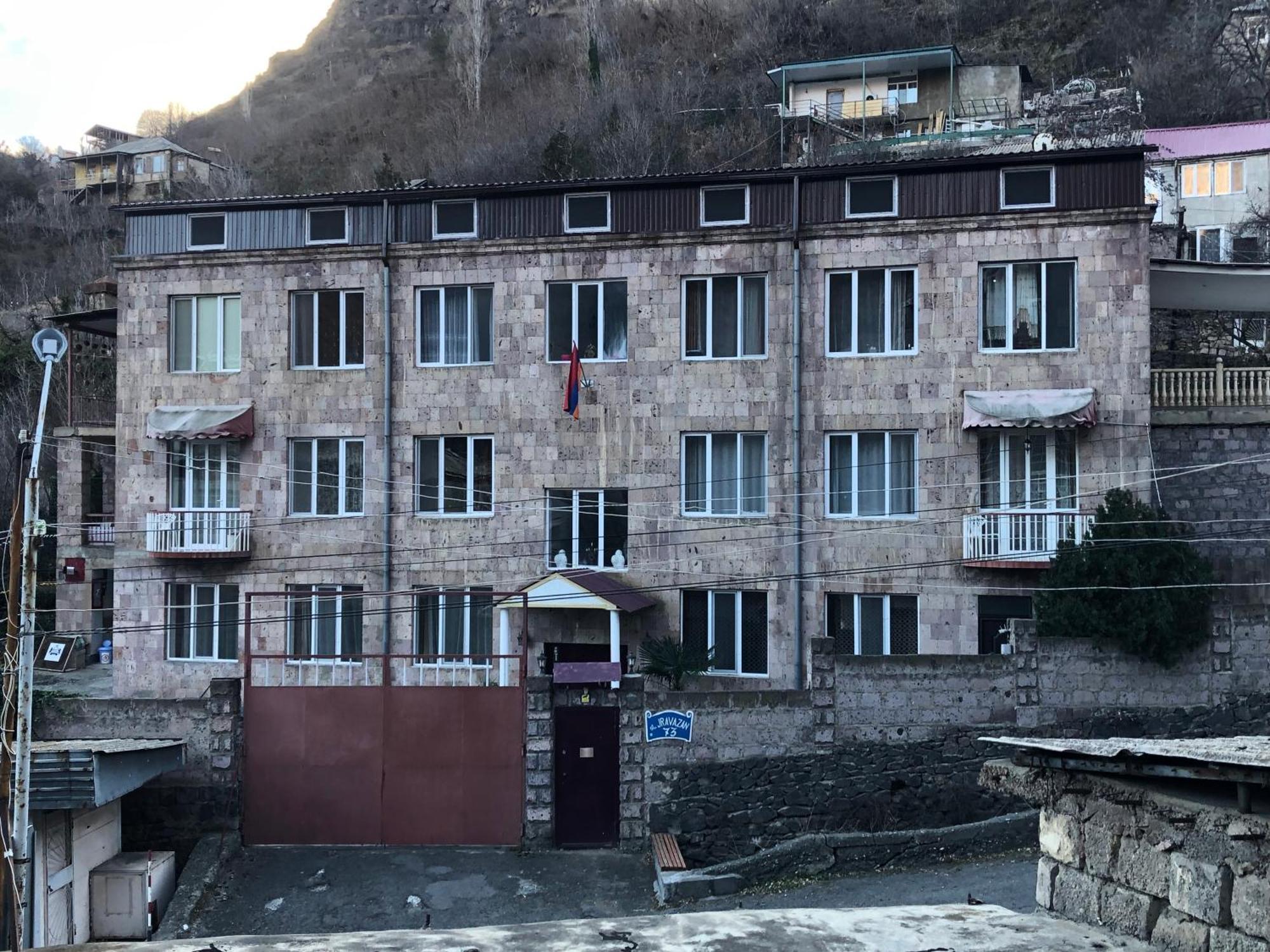 Guest house in Alaverdi Extérieur photo