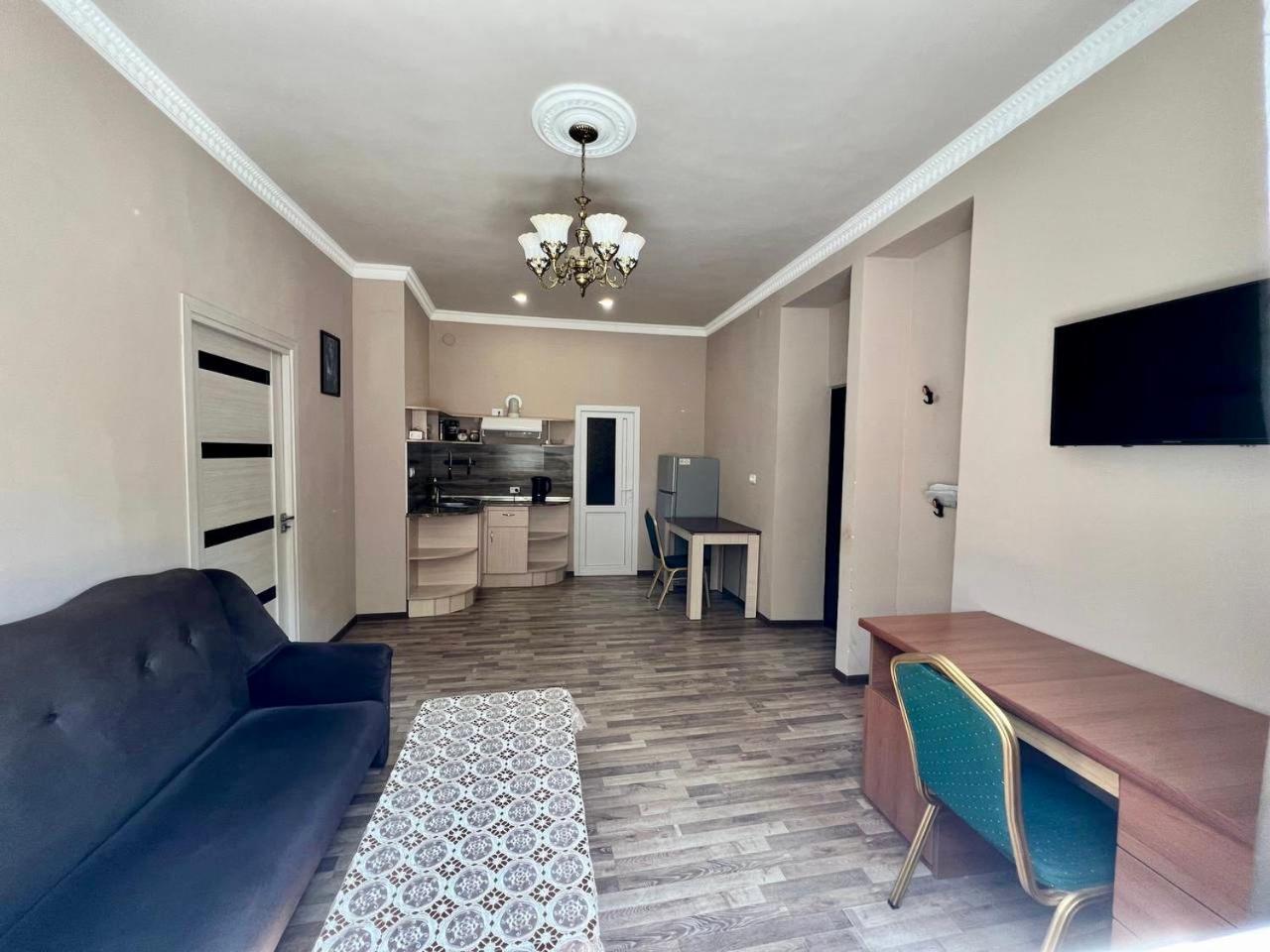 Guest house in Alaverdi Extérieur photo