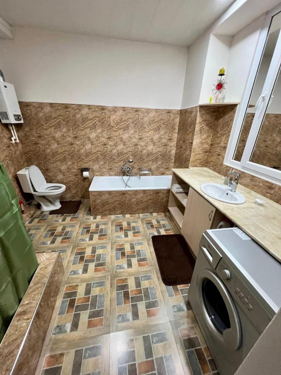 Guest house in Alaverdi Extérieur photo
