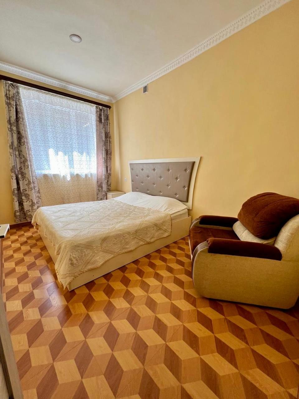 Guest house in Alaverdi Extérieur photo