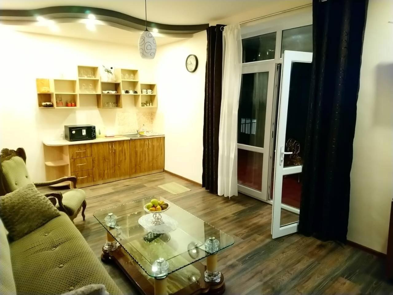 Guest house in Alaverdi Extérieur photo