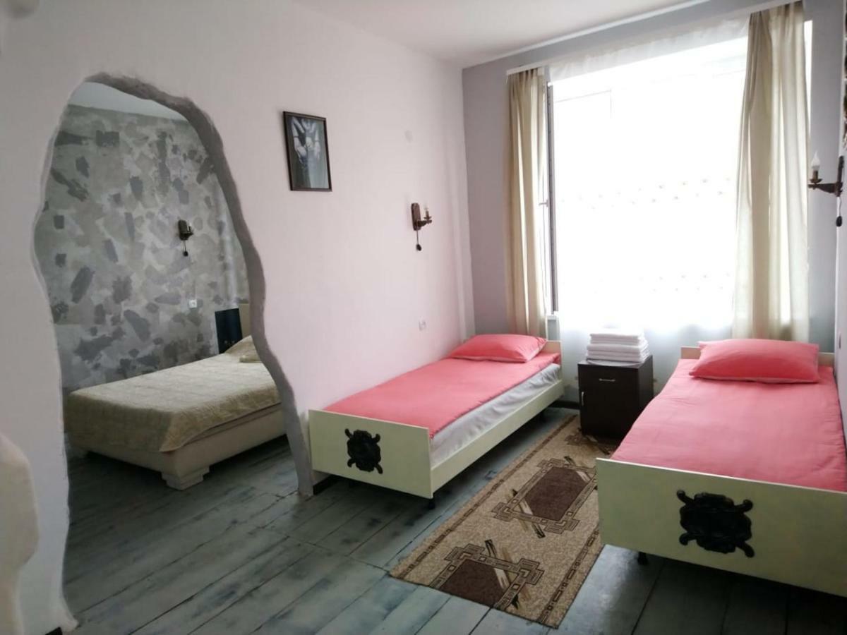 Guest house in Alaverdi Extérieur photo